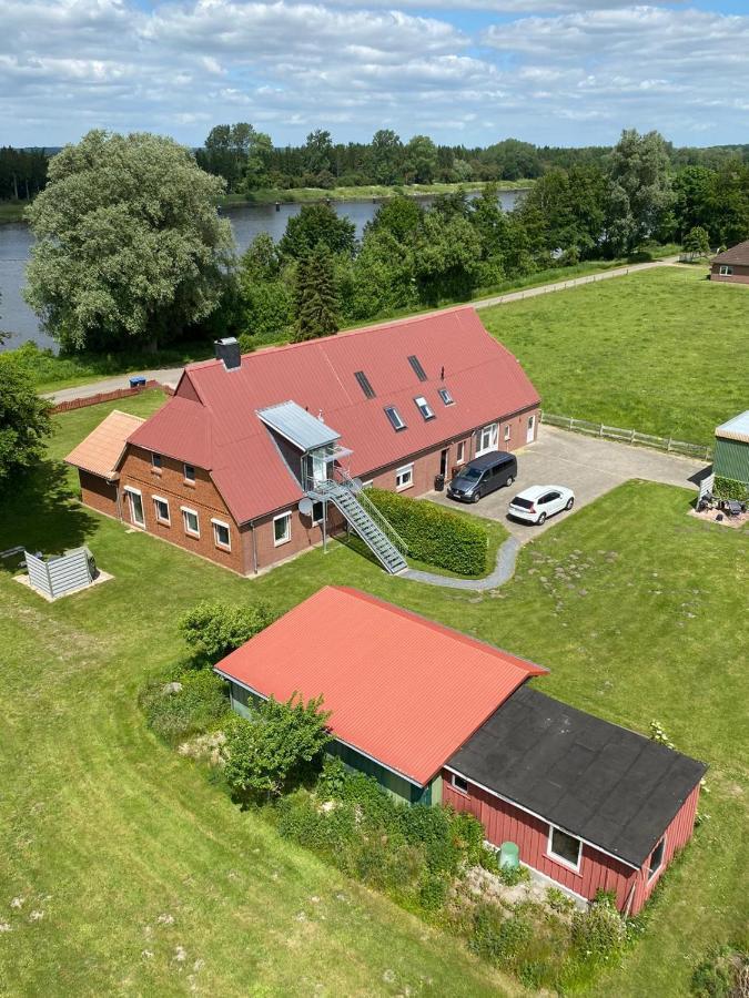 Herrlicher Nord Und Sued-Blick Direkt Am Nord-Ostsee-Kanal Daire Breiholz Dış mekan fotoğraf